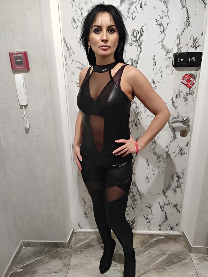 Индивидуалка Мирослава, доступна для личного знакомства от 1500 руб