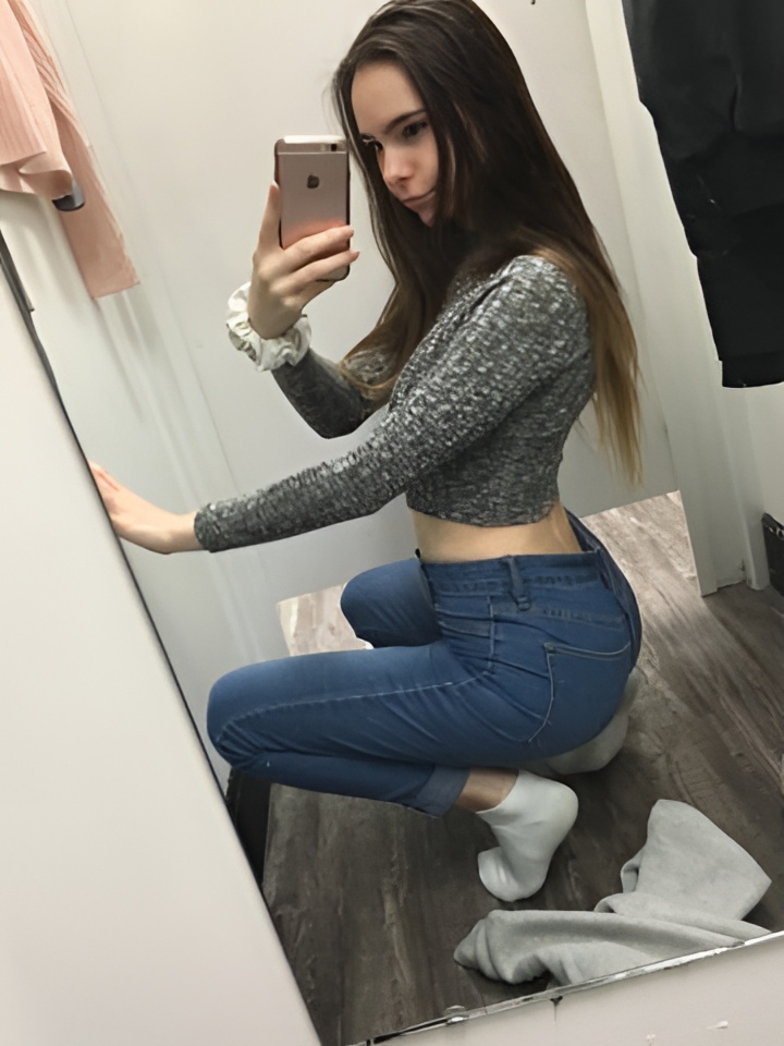 Нелли привлекальеная девушка из Хороль цена от 1500 руб