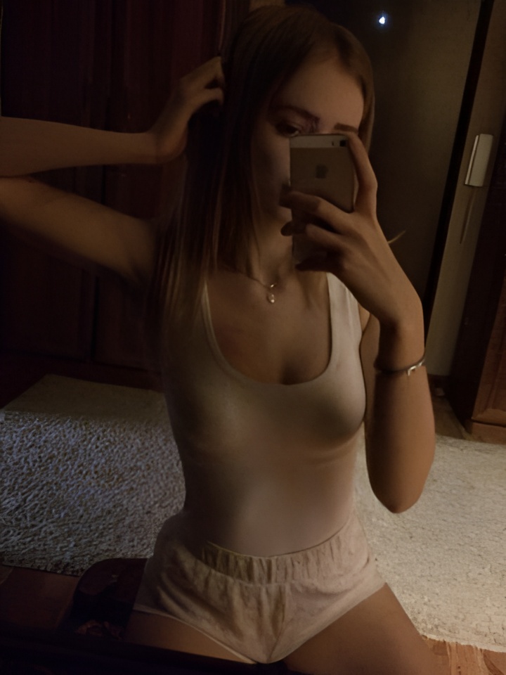 Индивидуалка Викуся, доступна для личного знакомства от 1500 руб