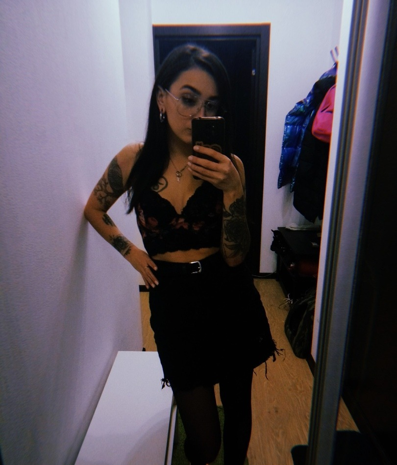 Инна привлекальеная девушка из Хороль цена от 3500 руб