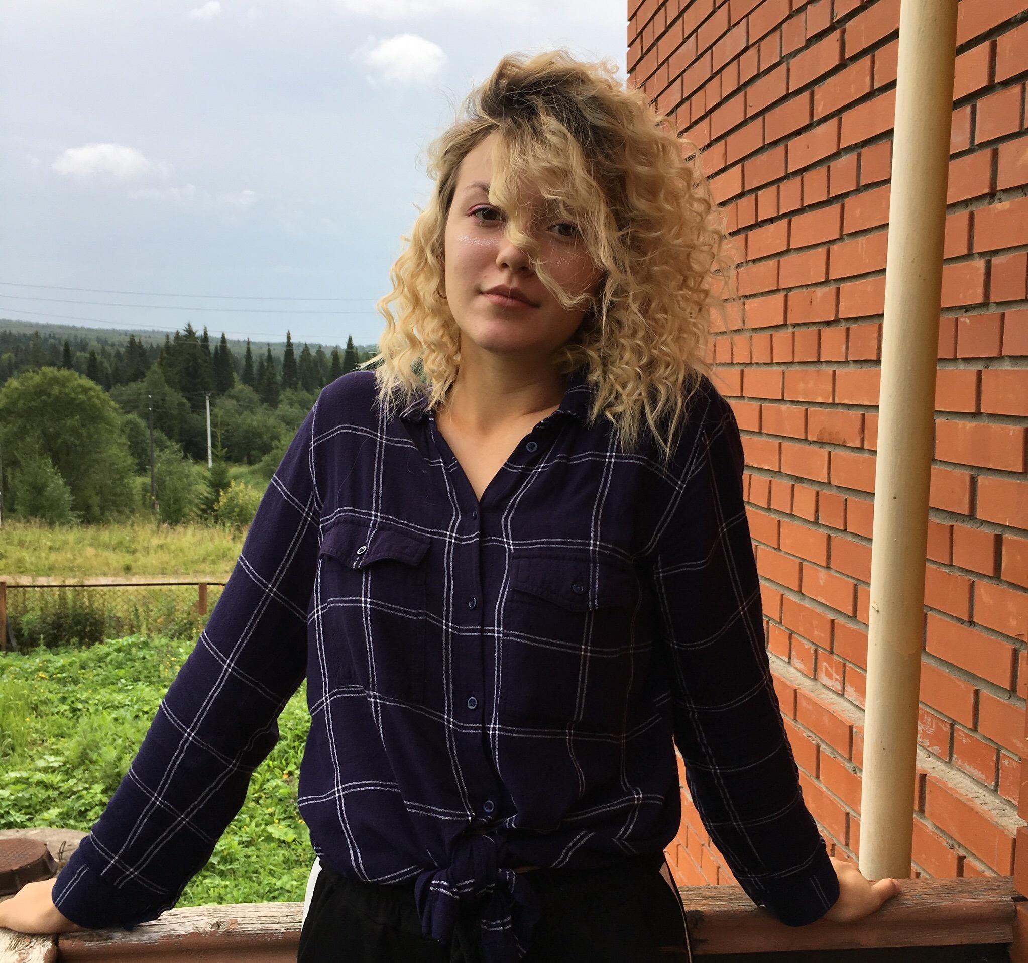 Марина привлекальеная девушка из Хороль цена от 3000 руб