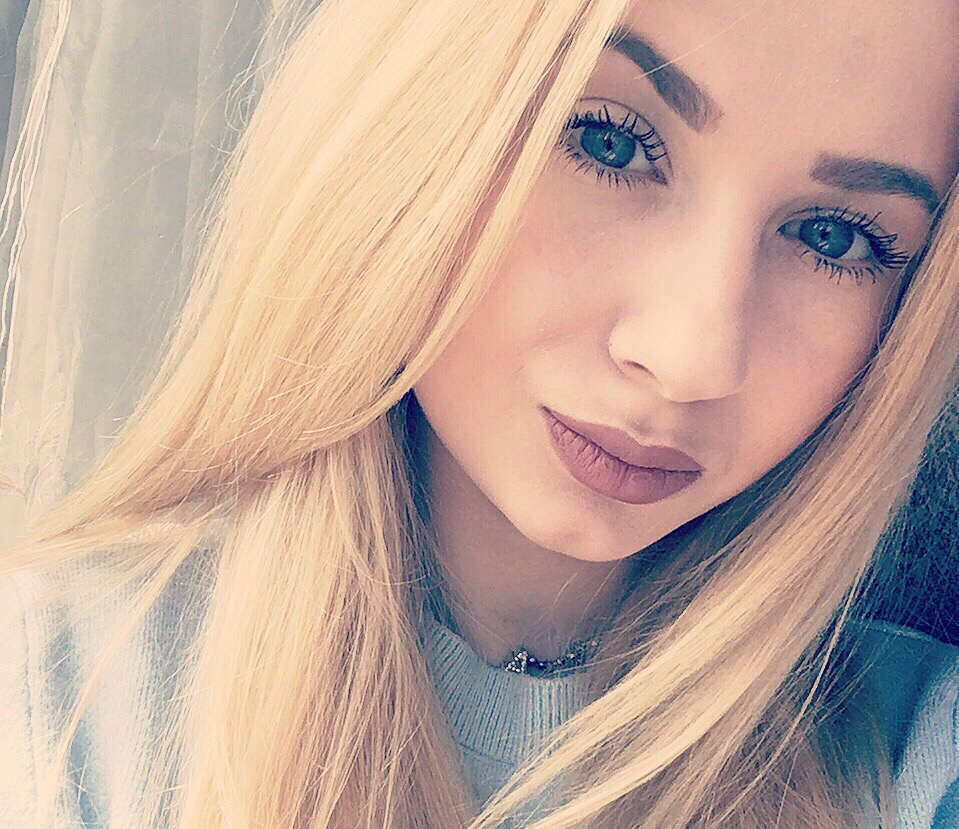 Аленка привлекальеная девушка из Хороль цена от 3500 руб