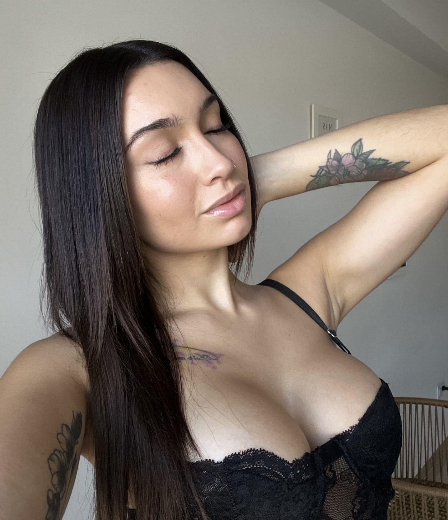 Серафима привлекальеная девушка из Хороль цена от 7000 руб