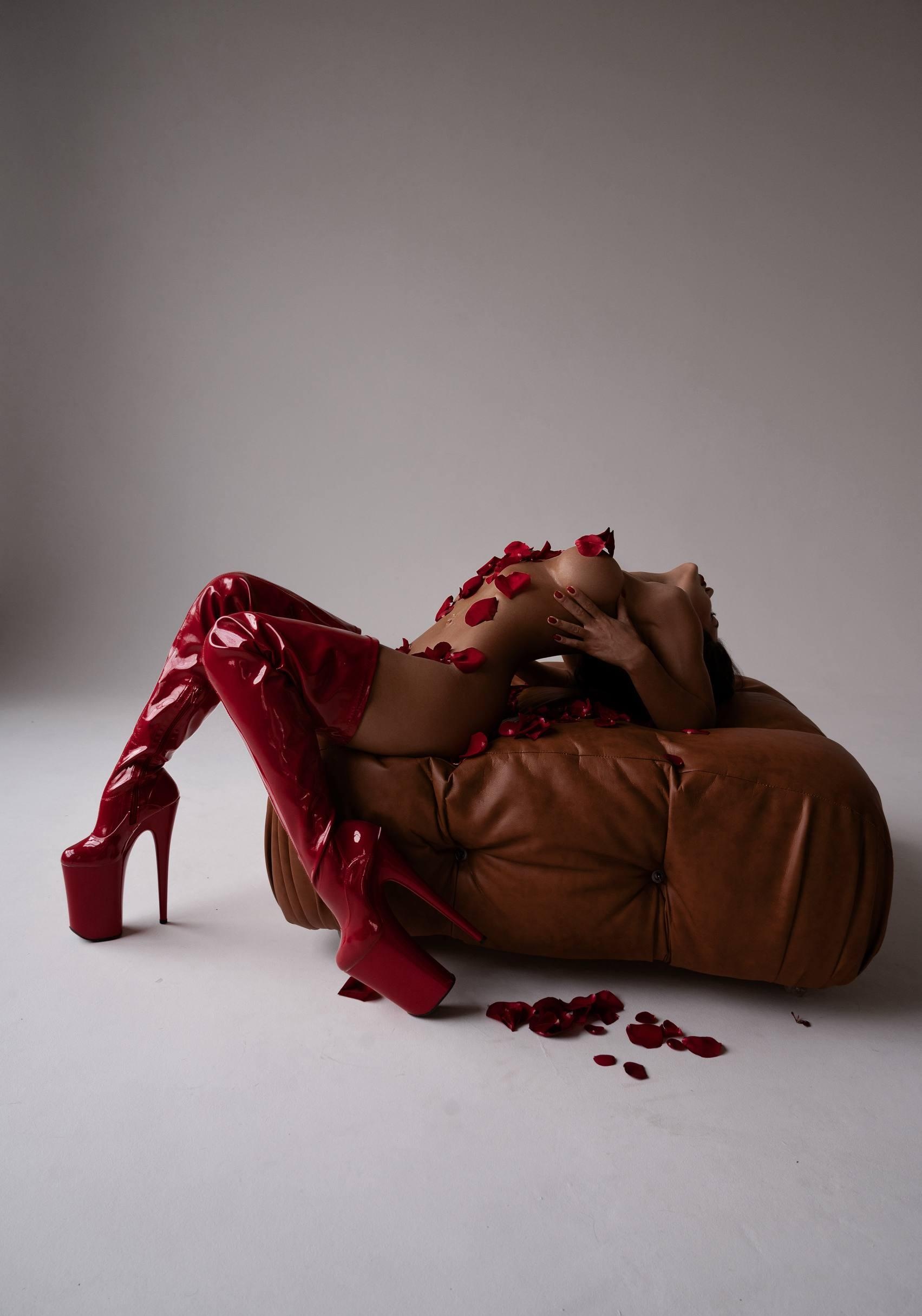 Елизавета привлекальеная девушка из Хороль цена от 7000 руб