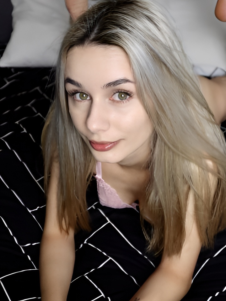 Индивидуалка Кристина, доступна для личного знакомства от 2000 руб