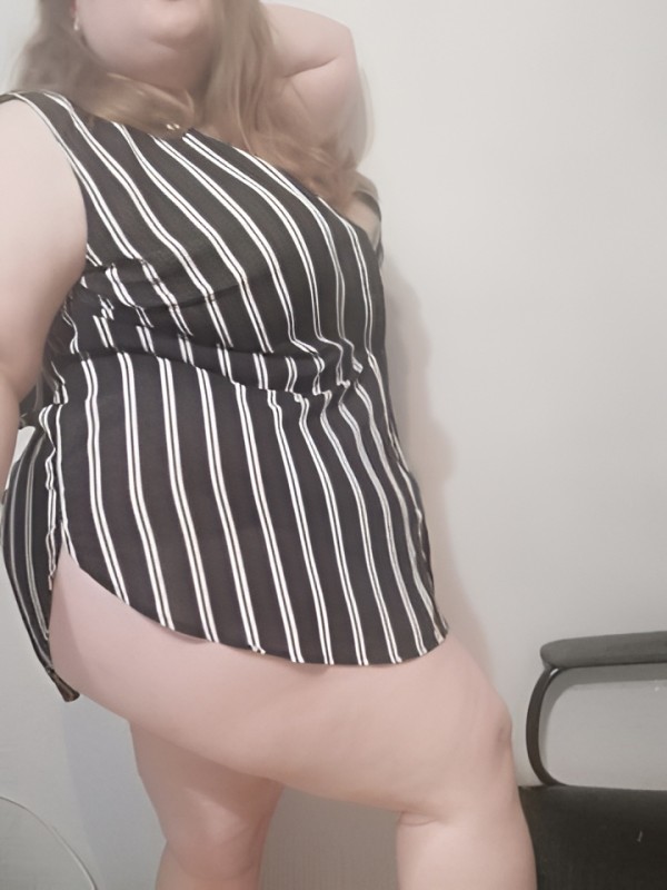 Анюта привлекательная девушка из Хороль цена от 5000 руб