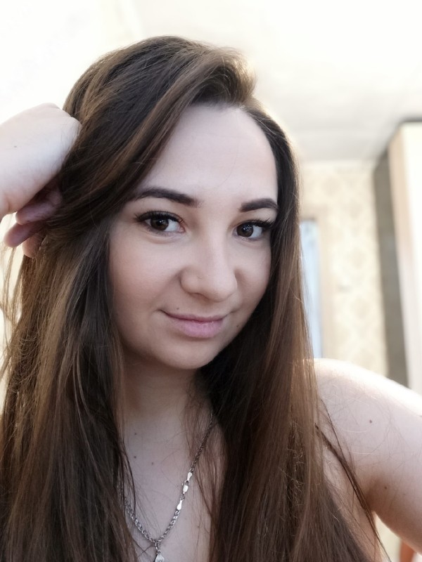 Люба привлекательная девушка из Хороль цена от 3000 руб