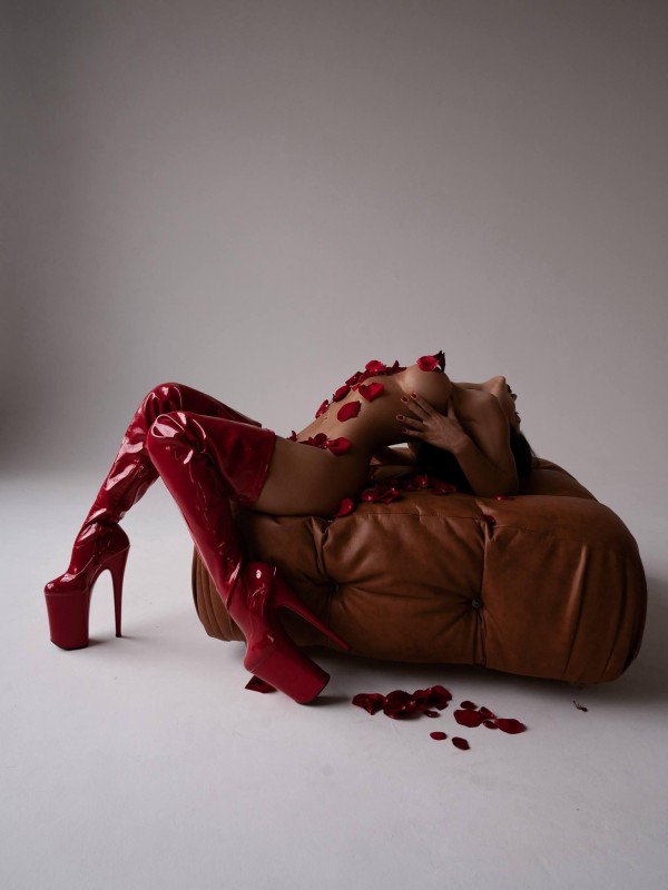 Елизавета привлекательная девушка из Хороль цена от 7000 руб